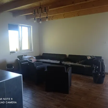 بيت خشبي Chata Paradise Drienica